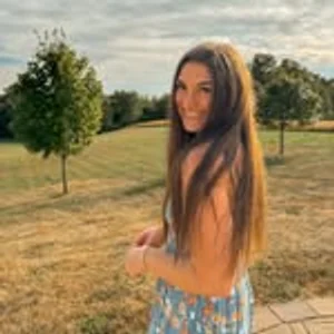 Hannah - Social Media Manager | Salon Content Creator