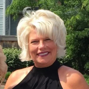 Marcy - Hair Stylist